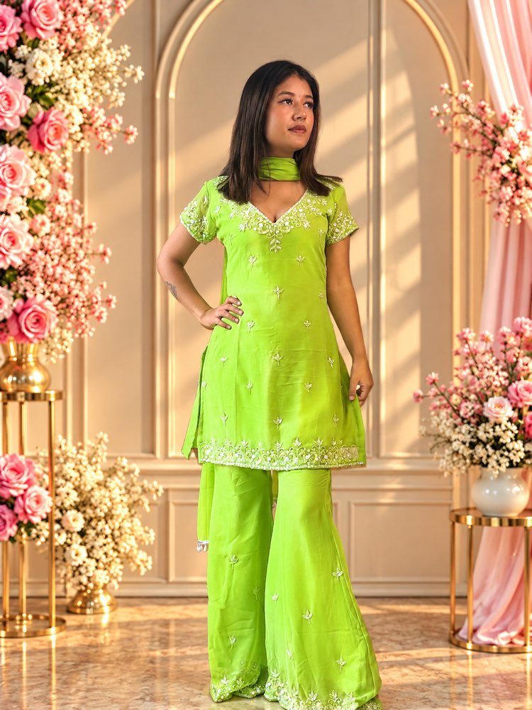 Mint Green 90s Set - Image 2